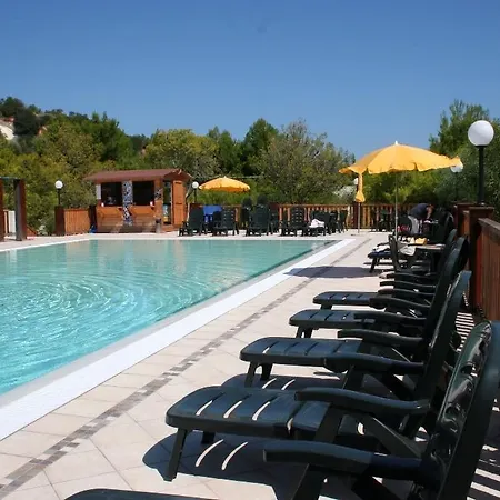 Parco vacanze Villaggio Sabbiadoro *